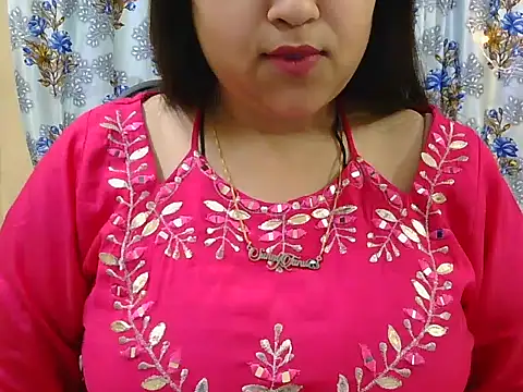 sexy-shikha79 online show from 02/05/26, 04:41