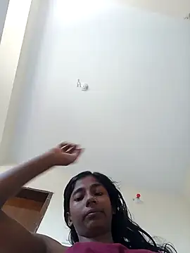 Snapshot of Anal_queen650 chatting on 12/14/25, 04:40 Anal queen650 online show from 12/14/25, 04:40