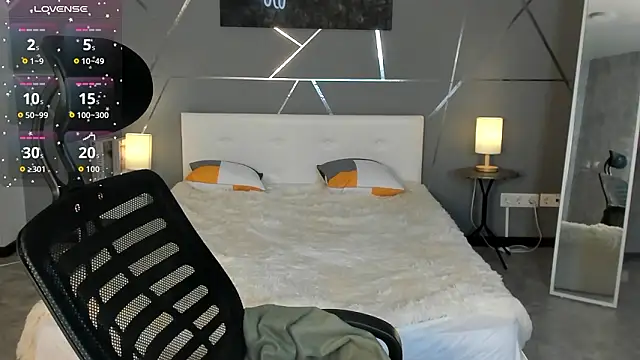 miss  evelyne online show from 02/07/26, 01:13