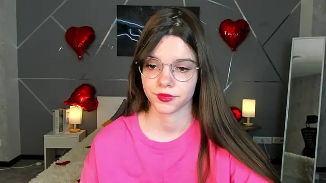 miss  evelyne online show from 02/13/26, 07:52