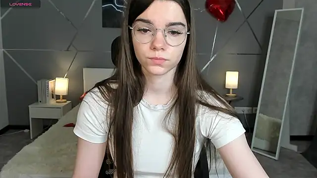 miss  evelyne online show from 02/24/26, 01:17