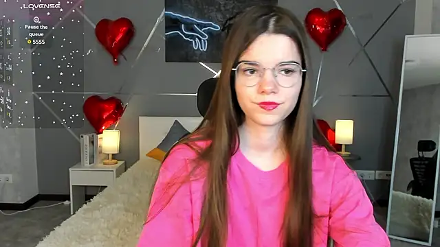 miss  evelyne online show from 02/12/26, 01:05