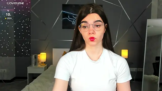 miss  evelyne online show from 01/19/26, 01:31