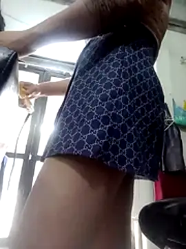 SARA6926969 online show from 02/22/26, 05:43