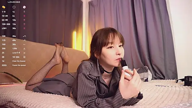 Snapshot of SoraYumeXXX chatting on 12/19/25, 01:42 SoraYumeXXX online show from 12/19/25, 01:42