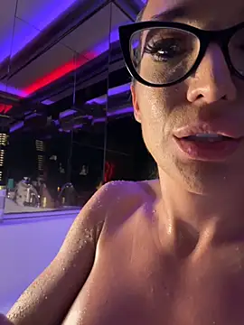 AstridVex online show from 03/29/26, 05:31