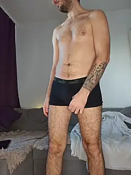 Lovebackground online show from 01/10/26, 12:44