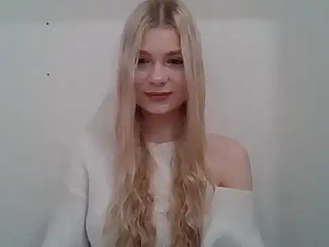 GeorginaLovely online show from 12/18/25, 05:50