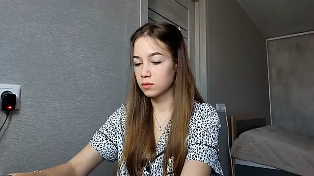 Snapshot of JiDzubak chatting on 12/18/25, 01:22 JiDzubak online show from 12/18/25, 01:22