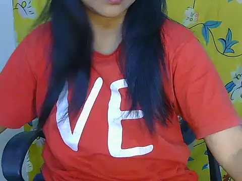 Snapshot of Cristina_love69 chatting on 03/12/26, 02:54 Cristina love69 online show from 03/12/26, 02:54