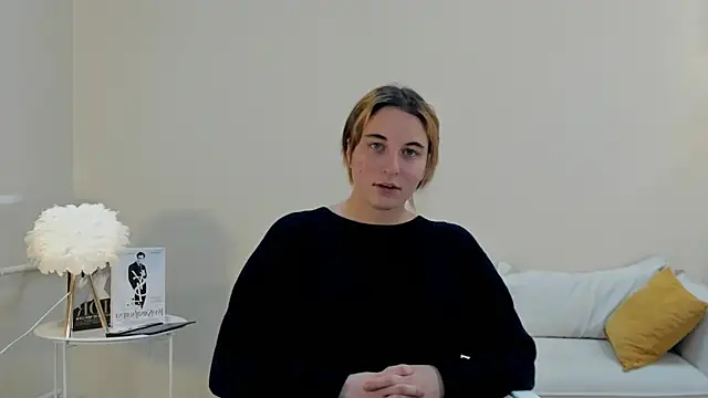 VeniceMostrom online show from 12/16/25, 01:15