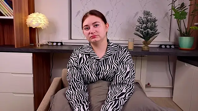 SolHaukaas online show from 12/21/25, 01:30