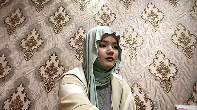 Snapshot of Katepleaurxo chatting on 12/17/25, 11:37 Katepleaurxo online show from 12/17/25, 11:37