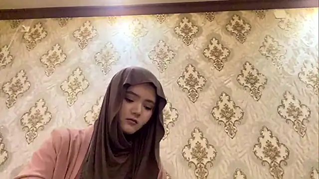 Katepleaurxo online show from 04/03/26, 05:14