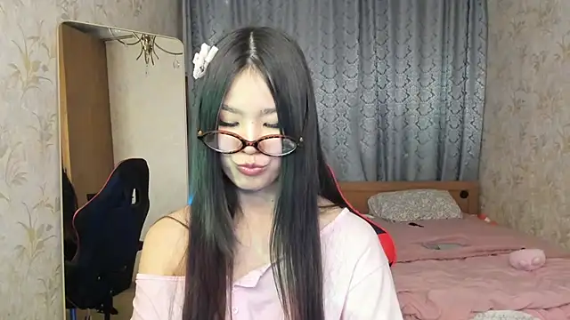 amiya cute online show from 03/13/26, 02:55