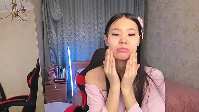 amiya cute online show from 03/18/26, 03:57