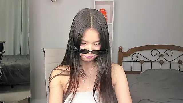 amiya cute online show from 02/16/26, 03:43