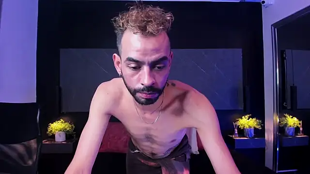 Snapshot of arcangel_harris chatting on 02/05/26, 08:15 arcangel harris online show from 02/05/26, 08:15