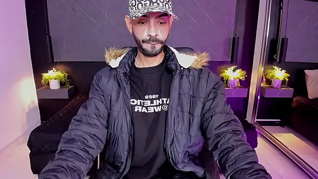 Snapshot of arcangel_harris chatting on 01/07/26, 03:22 arcangel harris online show from 01/07/26, 03:22