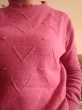 Snapshot of Friiza chatting on 12/15/25, 03:29 Friiza online show from 12/15/25, 03:29