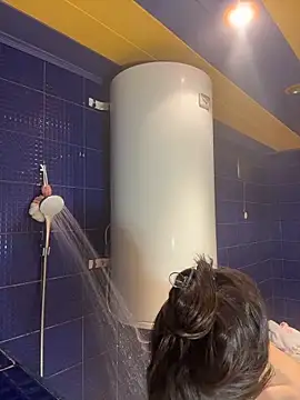 Snapshot of SilkyMira chatting on 02/24/26, 10:10 SilkyMira online show from 02/24/26, 10:10