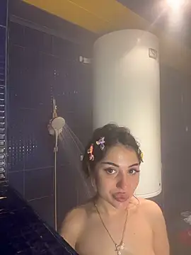 SilkyMira online show from 04/11/26, 05:38