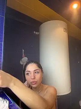 SilkyMira online show from 03/13/26, 08:41