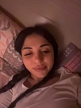 SilkyMira online show from 03/13/26, 08:47