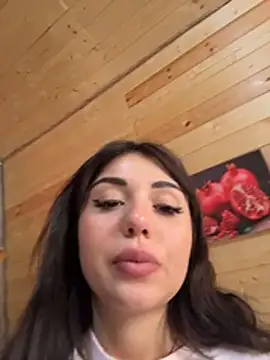 SilkyMira online show from 04/18/26, 10:28