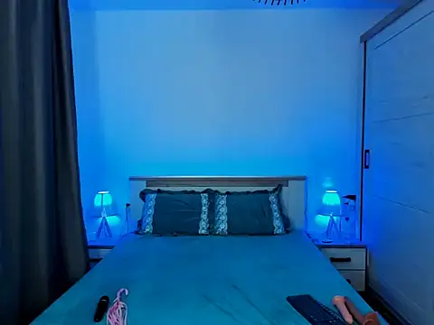 MistressKarla1 online show from 12/15/25, 09:20