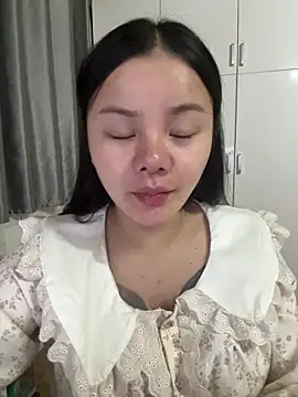 leo-kitty online show from 04/10/26, 02:57