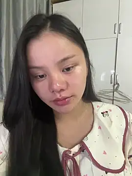 Snapshot of leo-kitty chatting on 05/04/26, 03:37 leo-kitty online show from 05/04/26, 03:37