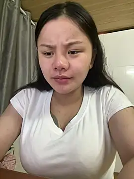 leo-kitty online show from 04/02/26, 02:57