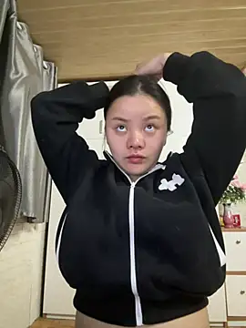 leo-kitty online show from 03/03/26, 02:57