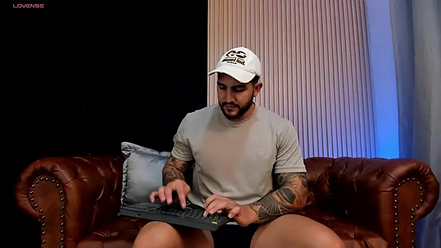 KyleNorth  online show from 04/15/26, 05:50