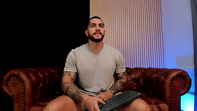 KyleNorth  online show from 04/08/26, 02:07