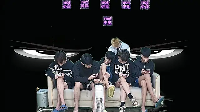 yujiannanpu online show from 01/06/26, 02:59