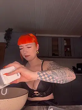 ScarletVixenLive online show from 02/04/26, 01:50