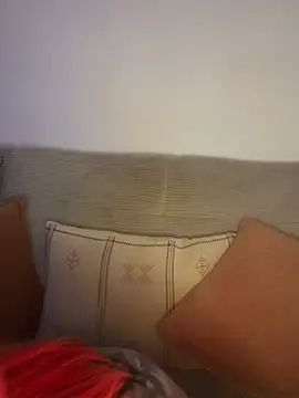 ScarletVixenLive online show from 05/01/26, 08:03