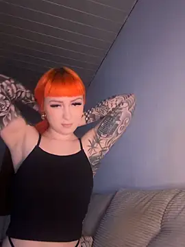 ScarletVixenLive online show from 02/25/26, 06:52