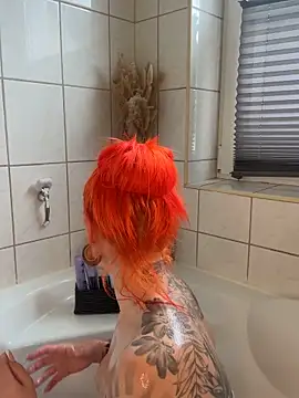ScarletVixenLive online show from 05/21/26, 02:47