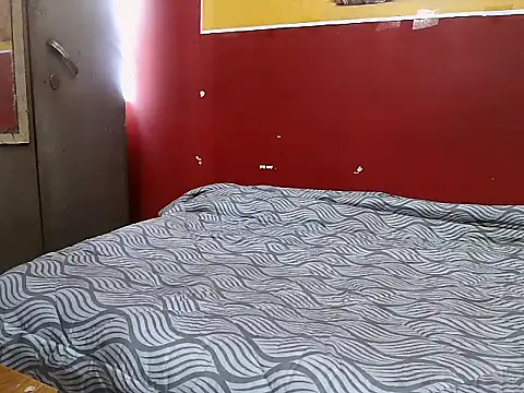 Lovelycouple25 online show from 02/21/26, 06:59