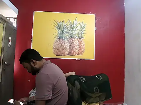 Lovelycouple25 online show from 03/11/26, 06:40