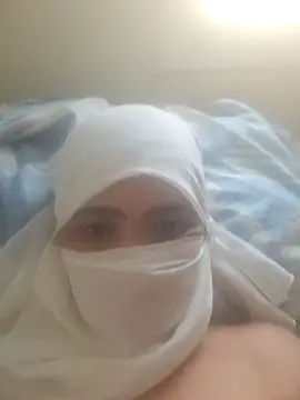 katiyvy online show from 12/18/25, 04:44