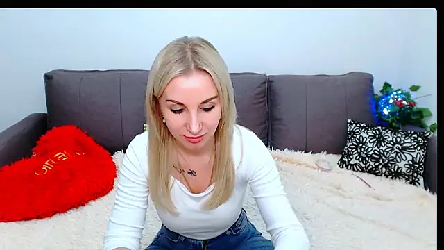 Hanna--Sweet online show from 02/12/26, 03:56