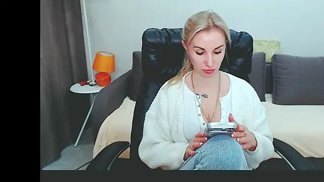 Hanna--Sweet online show from 04/28/26, 11:14