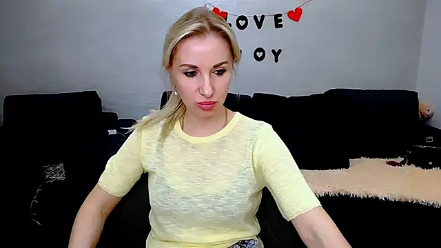 Hanna--Sweet online show from 03/10/26, 04:00