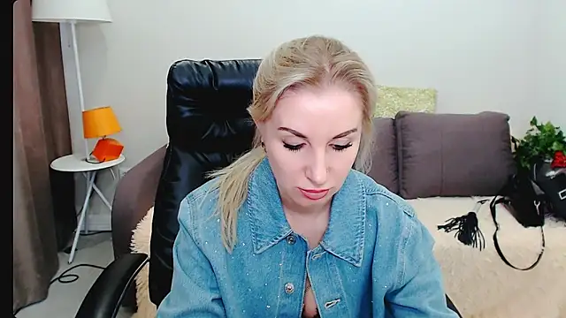 Hanna--Sweet online show from 03/29/26, 09:22