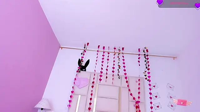 Silvanna-Casstro online show from 02/13/26, 11:43