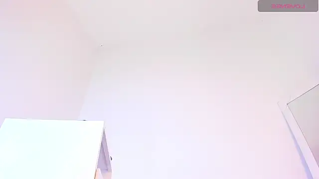 Silvanna-Casstro online show from 05/21/26, 11:29